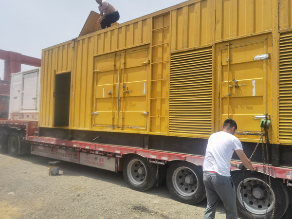 旌阳发电机出租100KW发电机需要什么规格的电缆线?